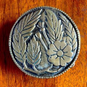 VINTAGE SOLID BRASS BELT BUCKLE